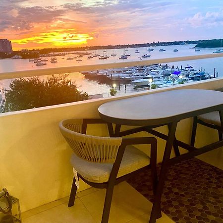 Modern Waterfront Apartment With Miami Skyline View, Free Parking 5 Mins Drive To Miami Beach Exterior photo
