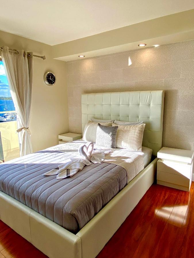 Modern Waterfront Apartment With Miami Skyline View, Free Parking 5 Mins Drive To Miami Beach Exterior photo