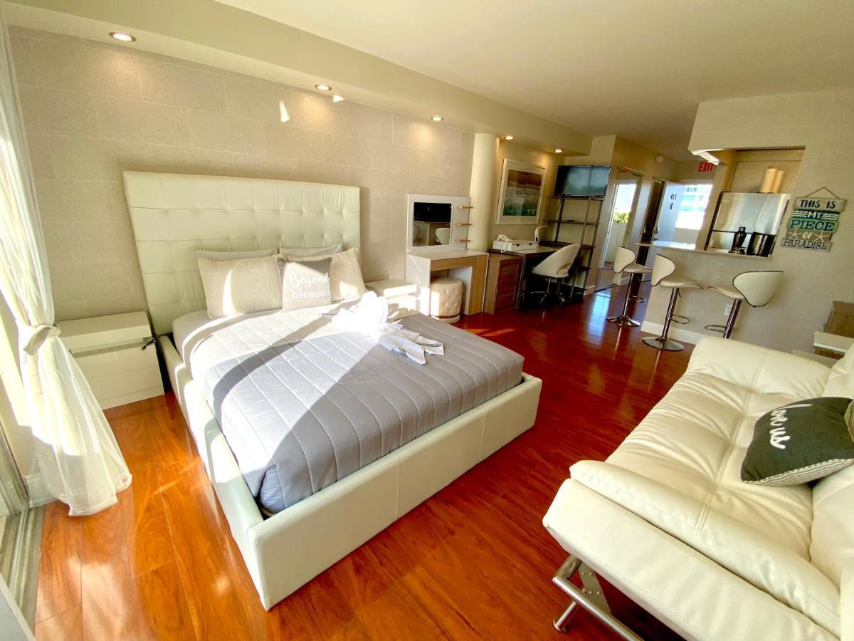 Modern Waterfront Apartment With Miami Skyline View, Free Parking 5 Mins Drive To Miami Beach Exterior photo