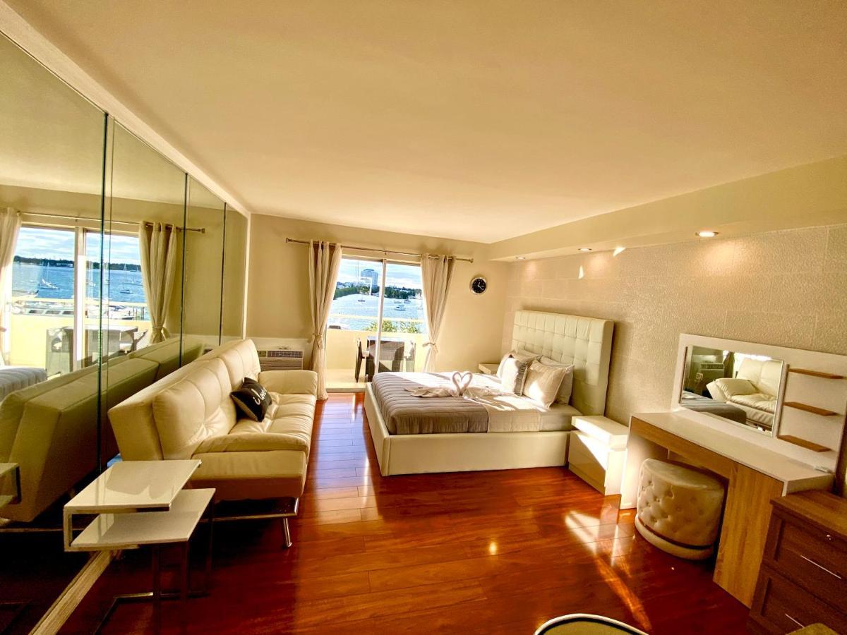 Modern Waterfront Apartment With Miami Skyline View, Free Parking 5 Mins Drive To Miami Beach Exterior photo