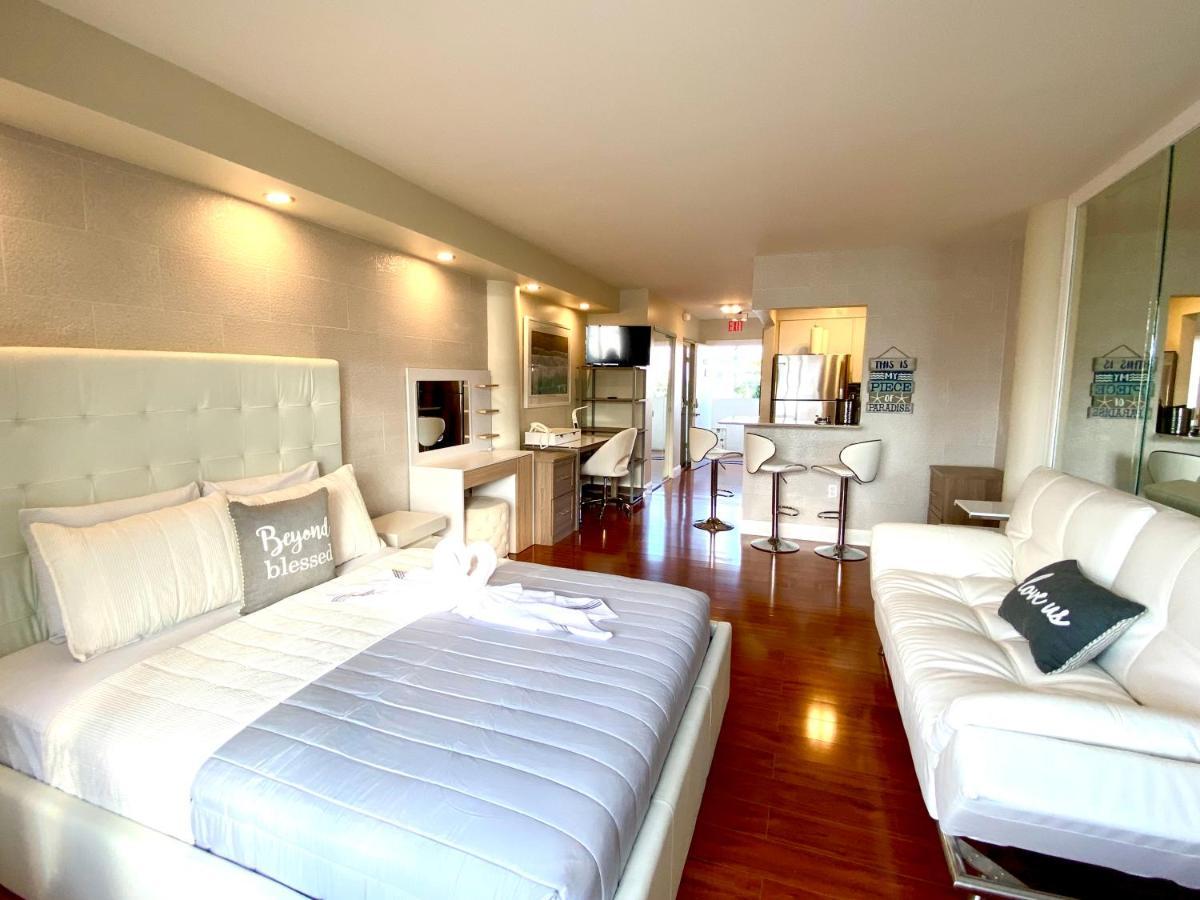 Modern Waterfront Apartment With Miami Skyline View, Free Parking 5 Mins Drive To Miami Beach Exterior photo