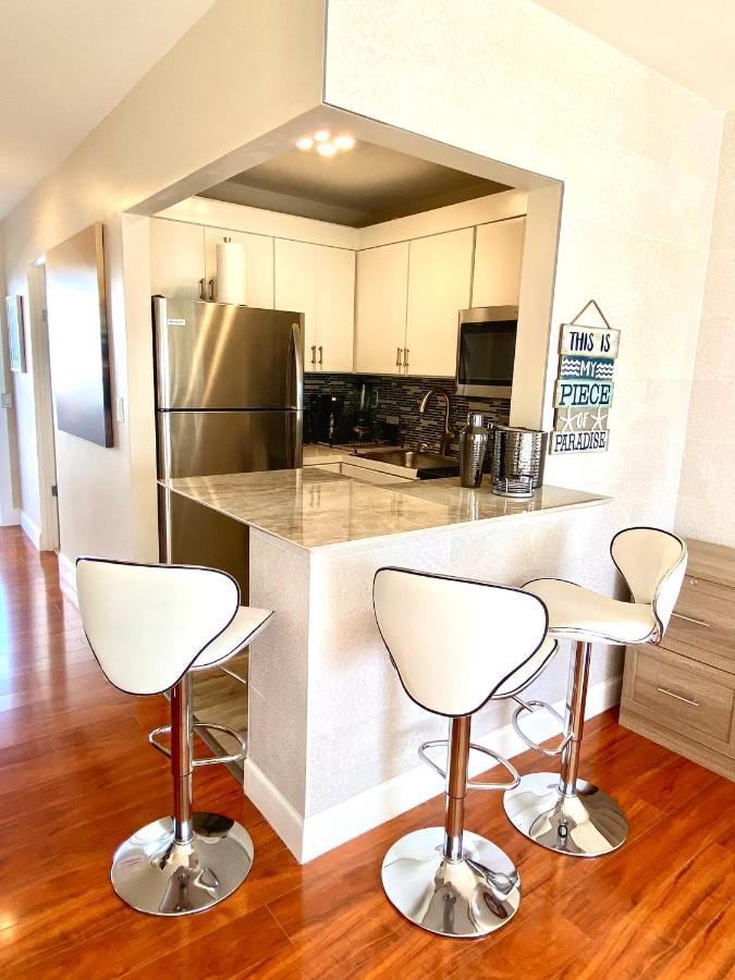 Modern Waterfront Apartment With Miami Skyline View, Free Parking 5 Mins Drive To Miami Beach Exterior photo